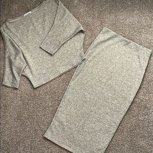 Crop top & pencil skirt set